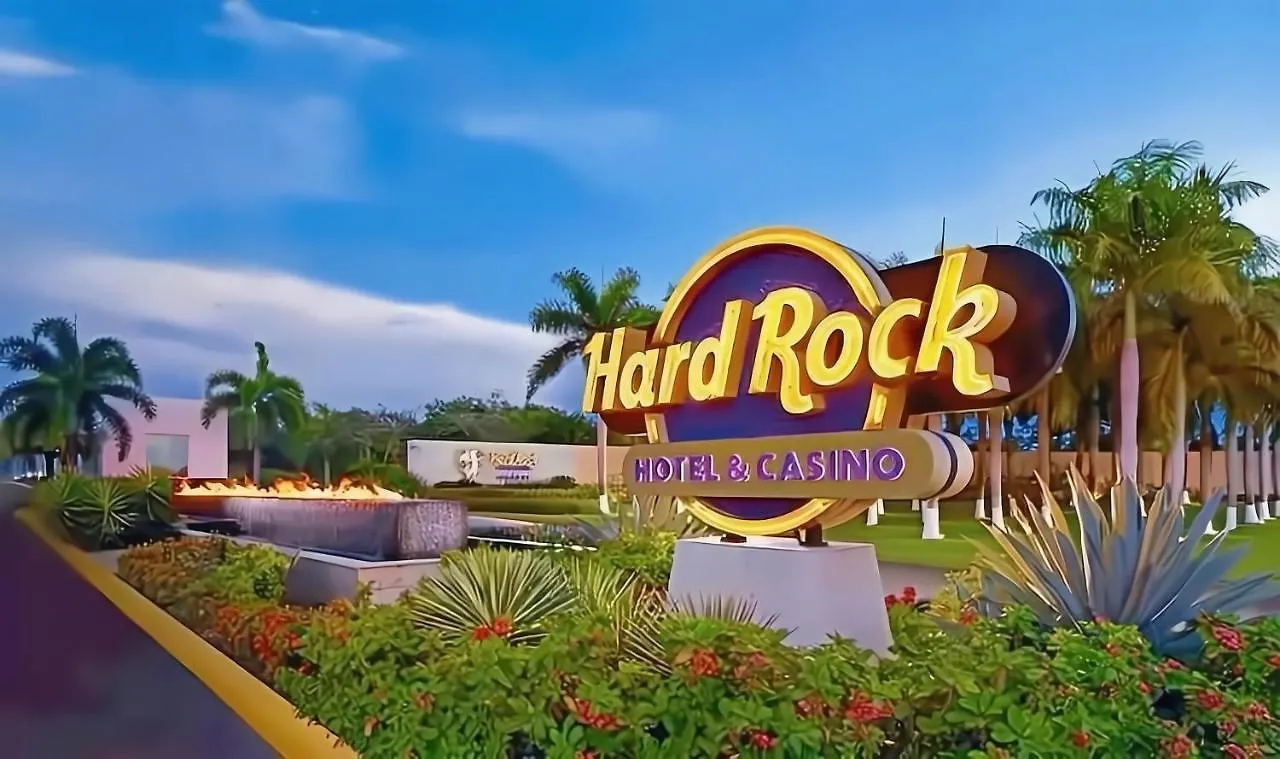 Cana Rock Star, Apartamento Lujo Vista Golf Infinity Pool A-410 Punta Cana