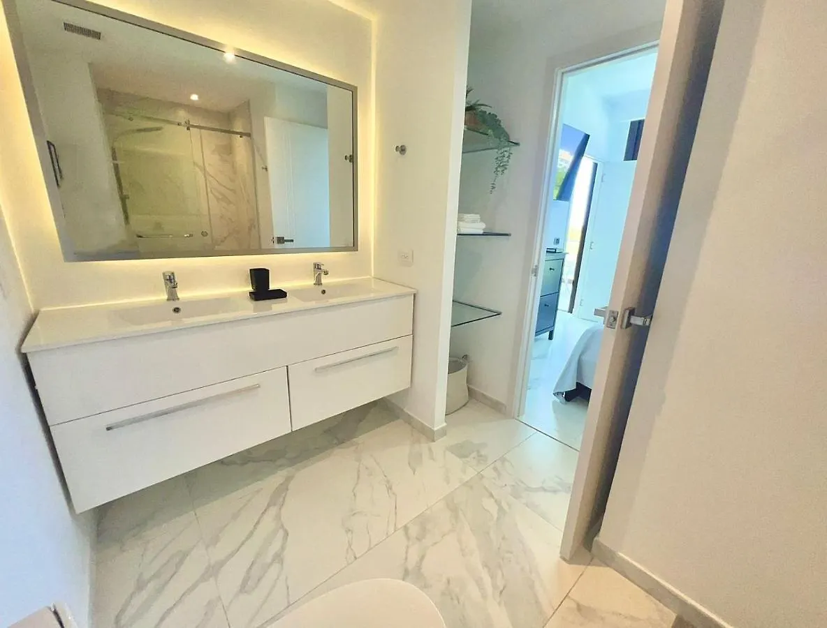 Daire Cana Rock Star, Apartamento Lujo Vista Golf Infinity Pool A-410 Punta Cana